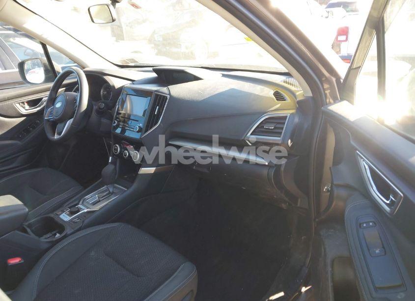 Photo 5 of 2021 Subaru Forester PREMIUM (VIN JF2SKAJC8MH557832)