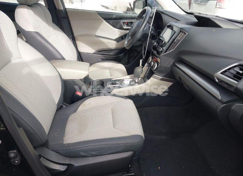 Photo 5 of 2021 Subaru Forester PREMIUM (VIN JF2SKAJC8MH563856)