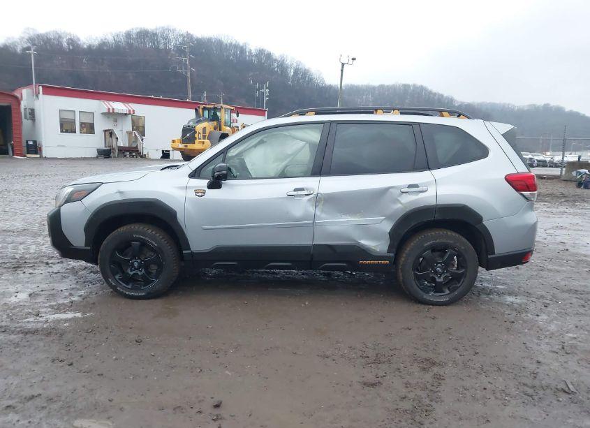 Photo 15 of 2024 Subaru Forester WILDERNESS (VIN JF2SKAJC8RH406920)