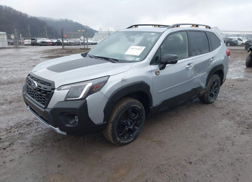 Photo 2 of 2024 Subaru Forester WILDERNESS (VIN JF2SKAJC8RH406920)