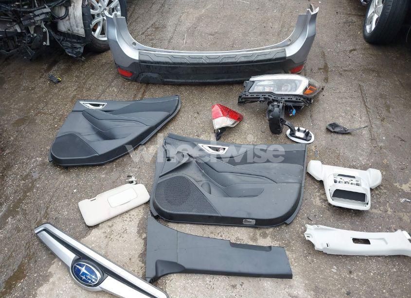 Photo 12 of 2021 Subaru Forester PREMIUM (VIN JF2SKAJC9MH553174)