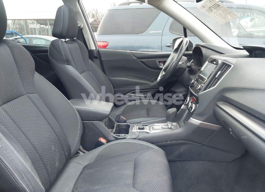 Photo 5 of 2021 Subaru Forester PREMIUM (VIN JF2SKAJC9MH553174)