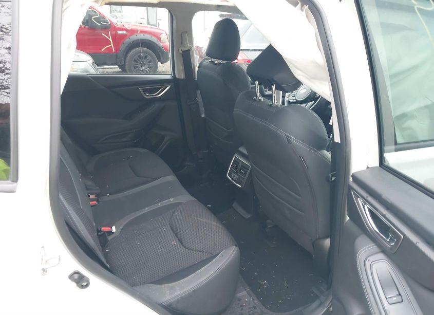 Photo 8 of 2021 Subaru Forester PREMIUM (VIN JF2SKAJCXMH486259)