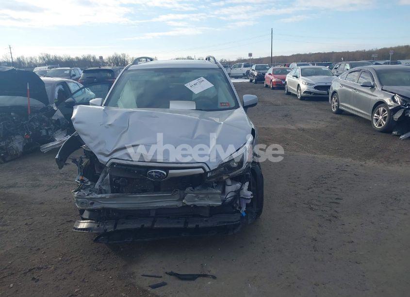 Photo 12 of 2021 Subaru Forester PREMIUM (VIN JF2SKAJCXMH527876)