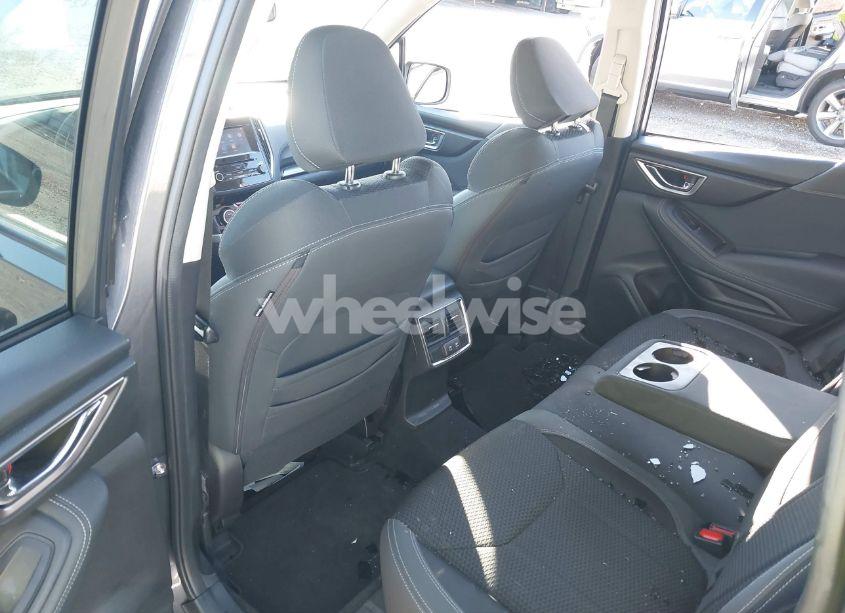 Photo 8 of 2021 Subaru Forester PREMIUM (VIN JF2SKAJCXMH556438)