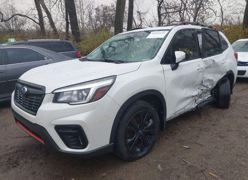 Photo 6 of 2019 Subaru Forester SPORT (VIN JF2SKAKC1KH517569)