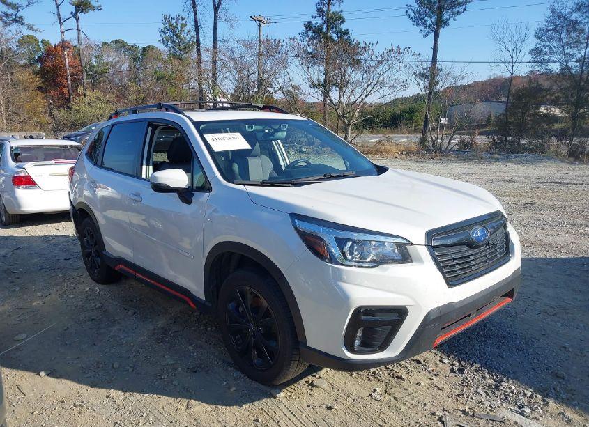 Photo 13 of 2019 Subaru Forester SPORT (VIN JF2SKAKC1KH595396)