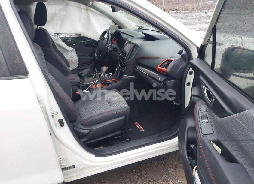 Photo 5 of 2019 Subaru Forester SPORT (VIN JF2SKAKC3KH504158)