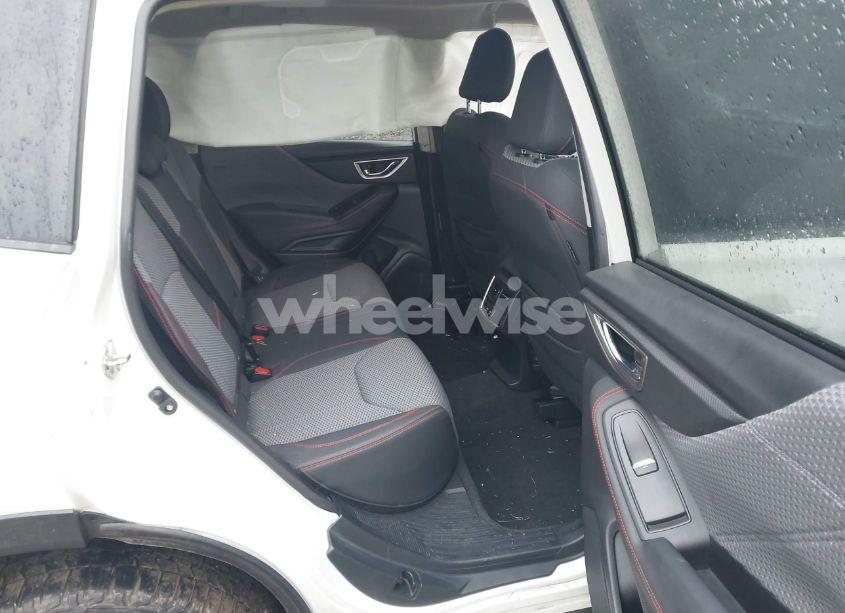 Photo 8 of 2019 Subaru Forester SPORT (VIN JF2SKAKC3KH504158)