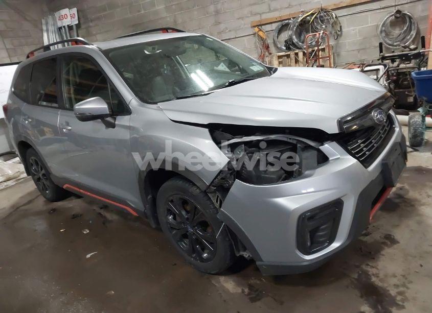 2019 Subaru Forester SPORT (VIN JF2SKAKC7KH540614) main photo
