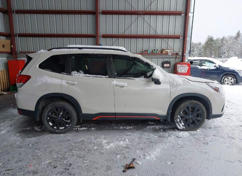 Photo 13 of 2019 Subaru Forester SPORT (VIN JF2SKAKC8KH420028)