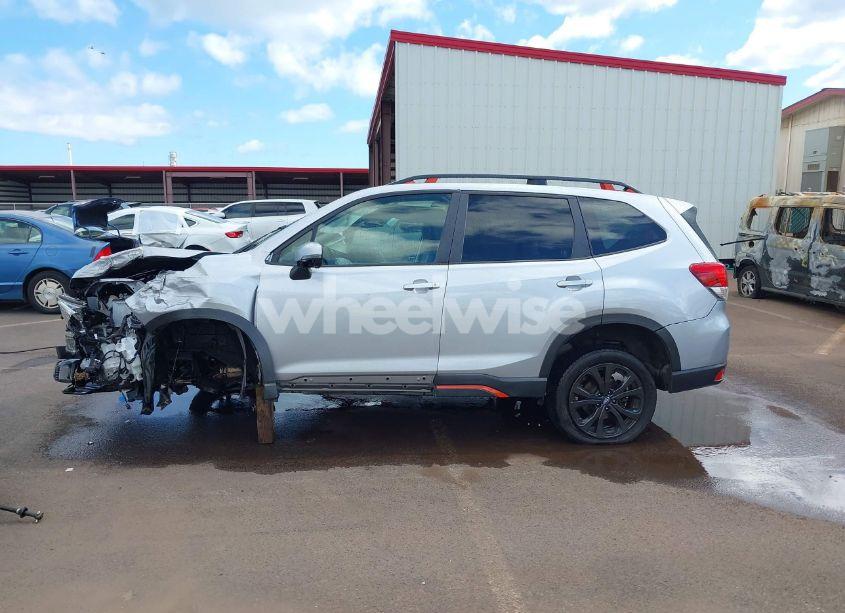 Photo 15 of 2019 Subaru Forester SPORT (VIN JF2SKAKCXKH400279)
