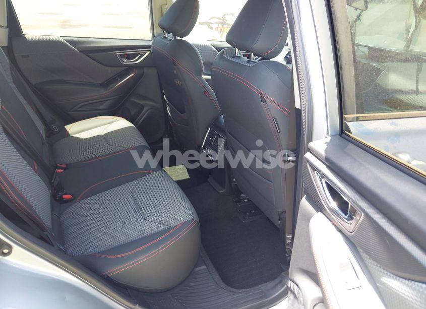 Photo 8 of 2019 Subaru Forester SPORT (VIN JF2SKAKCXKH400279)