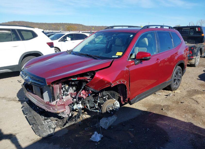 Photo 2 of 2024 Subaru Forester LIMITED (VIN JF2SKALC2RH409289)