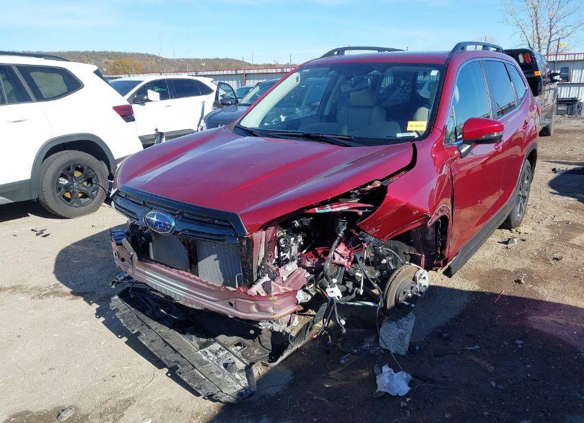 Photo 6 of 2024 Subaru Forester LIMITED (VIN JF2SKALC2RH409289)