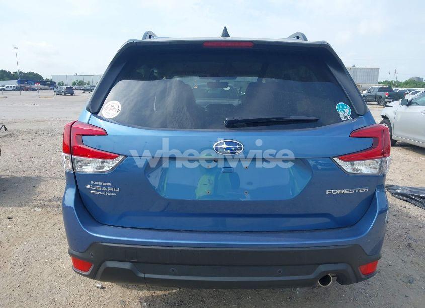 Photo 16 of 2024 Subaru Forester LIMITED (VIN JF2SKALC3RH429664)