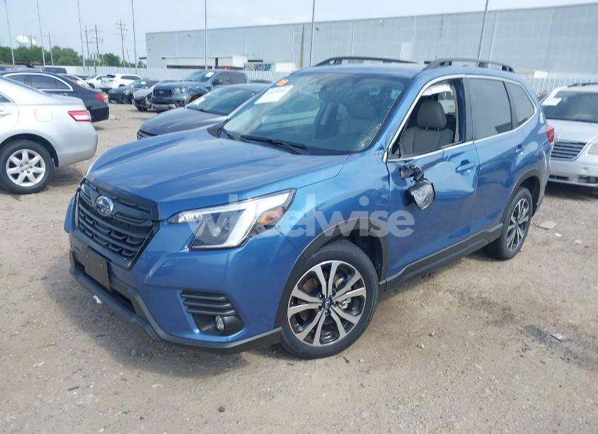 Photo 2 of 2024 Subaru Forester LIMITED (VIN JF2SKALC3RH429664)