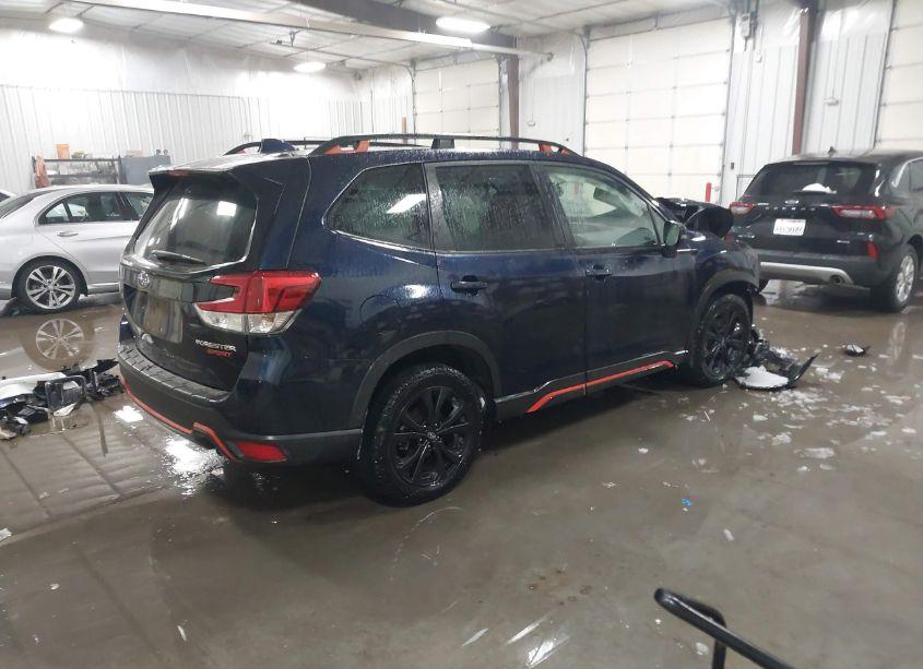 Photo 4 of 2020 Subaru Forester SPORT (VIN JF2SKALCXLH423111)