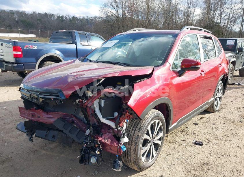 Photo 2 of 2024 Subaru Forester LIMITED (VIN JF2SKALCXRH472365)