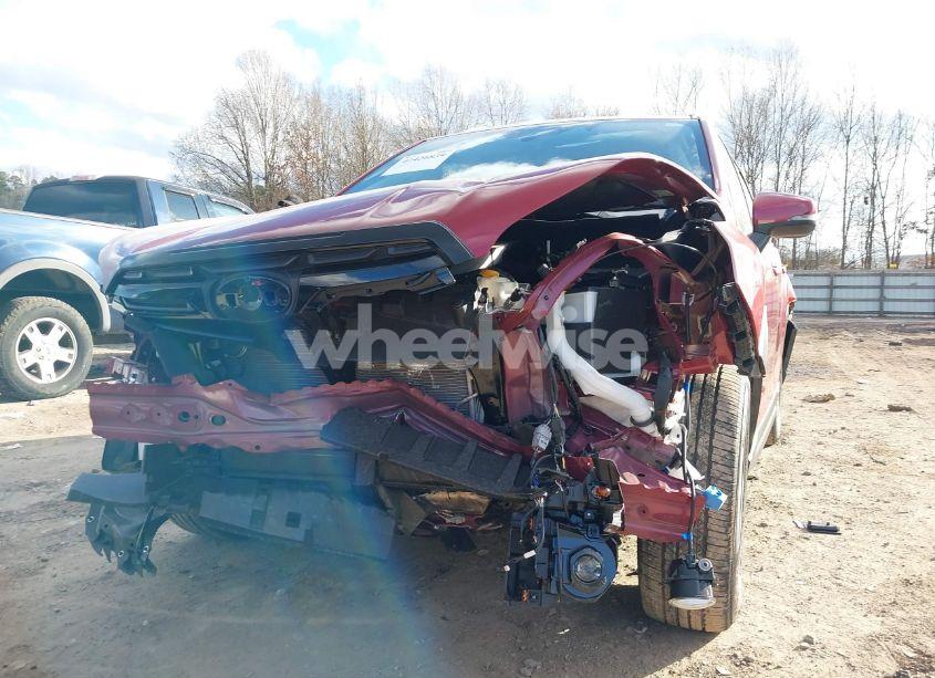 Photo 6 of 2024 Subaru Forester LIMITED (VIN JF2SKALCXRH472365)