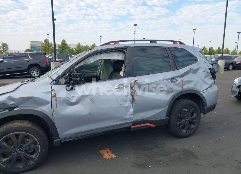 Photo 12 of 2020 Subaru Forester SPORT (VIN JF2SKAMC2LH424302)