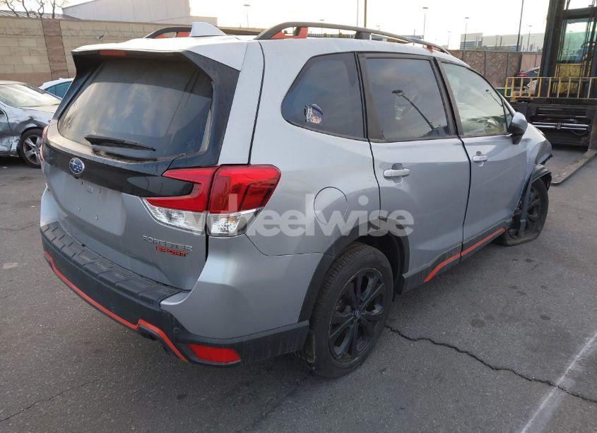Photo 4 of 2020 Subaru Forester SPORT (VIN JF2SKAMC2LH424302)