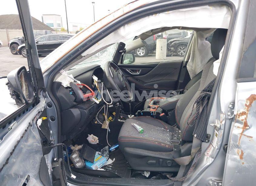 Photo 5 of 2020 Subaru Forester SPORT (VIN JF2SKAMC2LH424302)