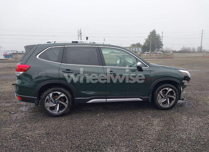 Photo 14 of 2024 Subaru Forester TOURING (VIN JF2SKAMC2RH512887)