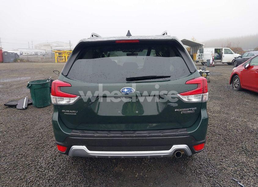 Photo 17 of 2024 Subaru Forester TOURING (VIN JF2SKAMC2RH512887)