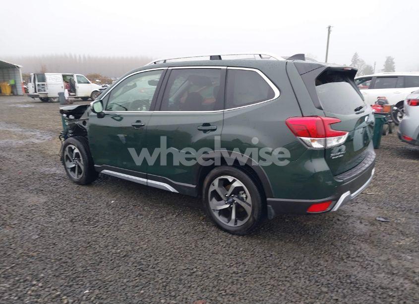 Photo 3 of 2024 Subaru Forester TOURING (VIN JF2SKAMC2RH512887)