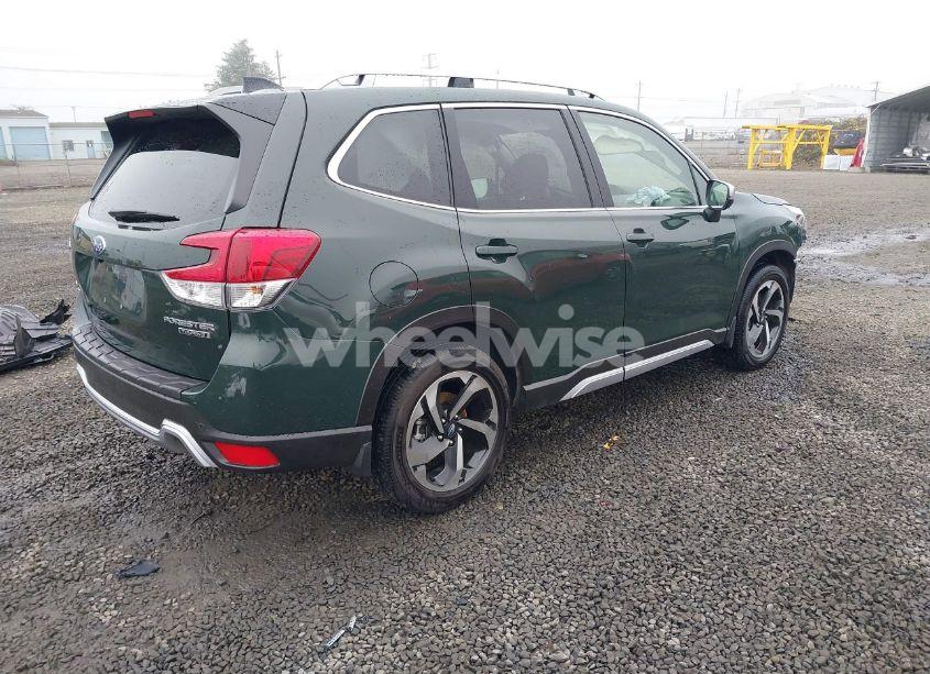 Photo 4 of 2024 Subaru Forester TOURING (VIN JF2SKAMC2RH512887)