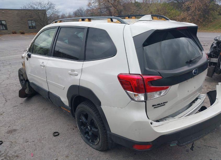 Photo 3 of 2022 Subaru Forester WILDERNESS (VIN JF2SKAMC4NH489476)