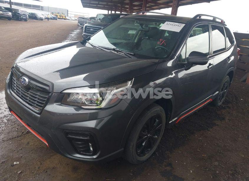 Photo 2 of 2020 Subaru Forester SPORT (VIN JF2SKAMC6LH609873)