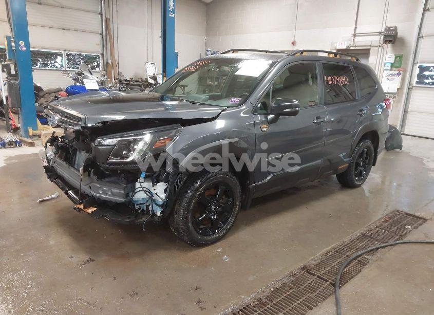Photo 2 of 2022 Subaru Forester WILDERNESS (VIN JF2SKAMC7NH460652)