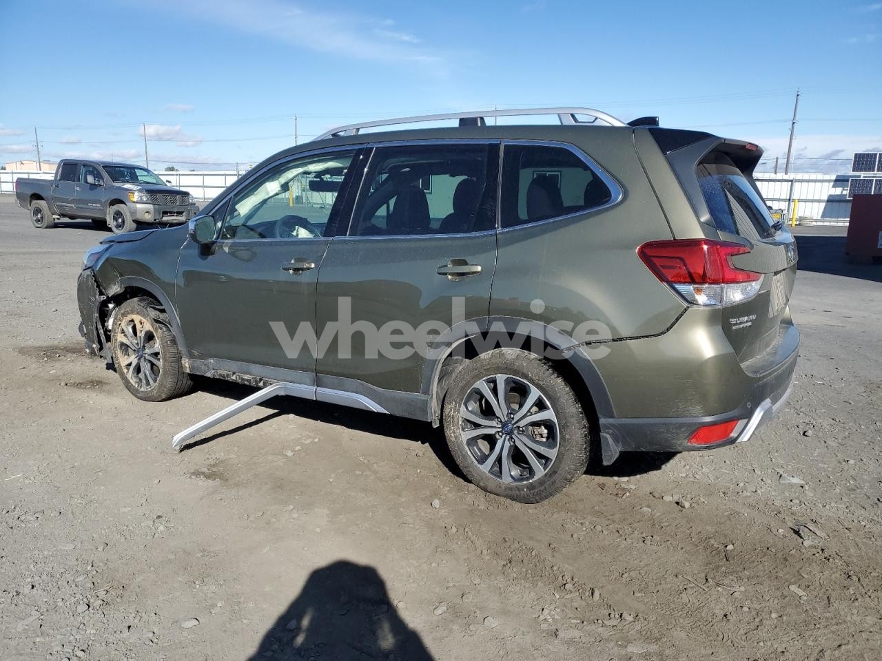 Photo 2 of 2024 SUBARU FORESTER TOURING (VIN JF2SKAMC7RH409478)
