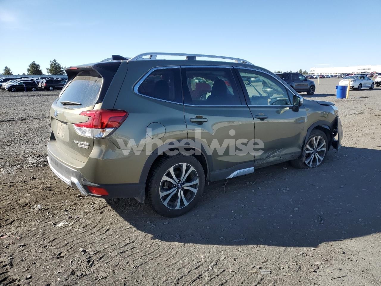 Photo 3 of 2024 SUBARU FORESTER TOURING (VIN JF2SKAMC7RH409478)