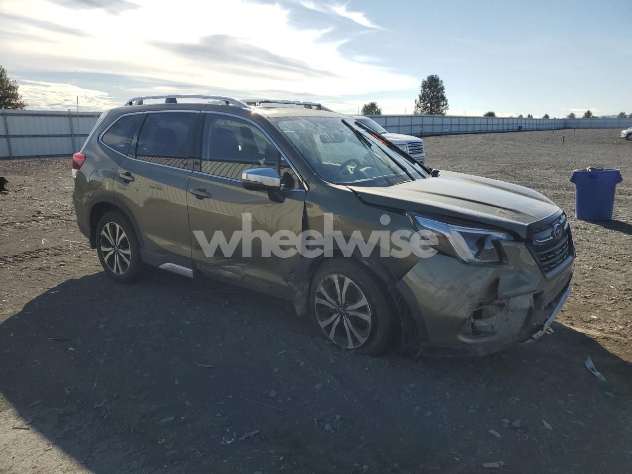 Photo 4 of 2024 SUBARU FORESTER TOURING (VIN JF2SKAMC7RH409478)