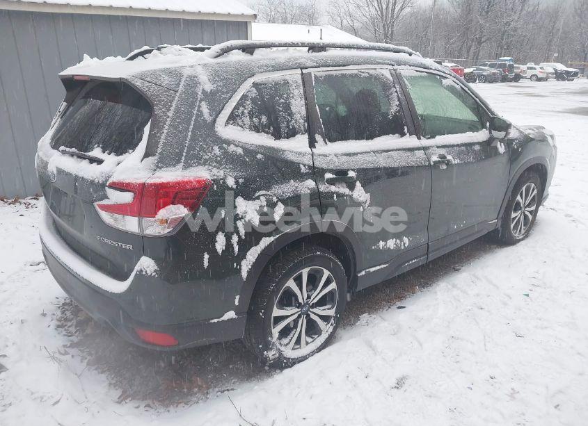 Photo 4 of 2022 Subaru Forester LIMITED (VIN JF2SKANC5NH426711)