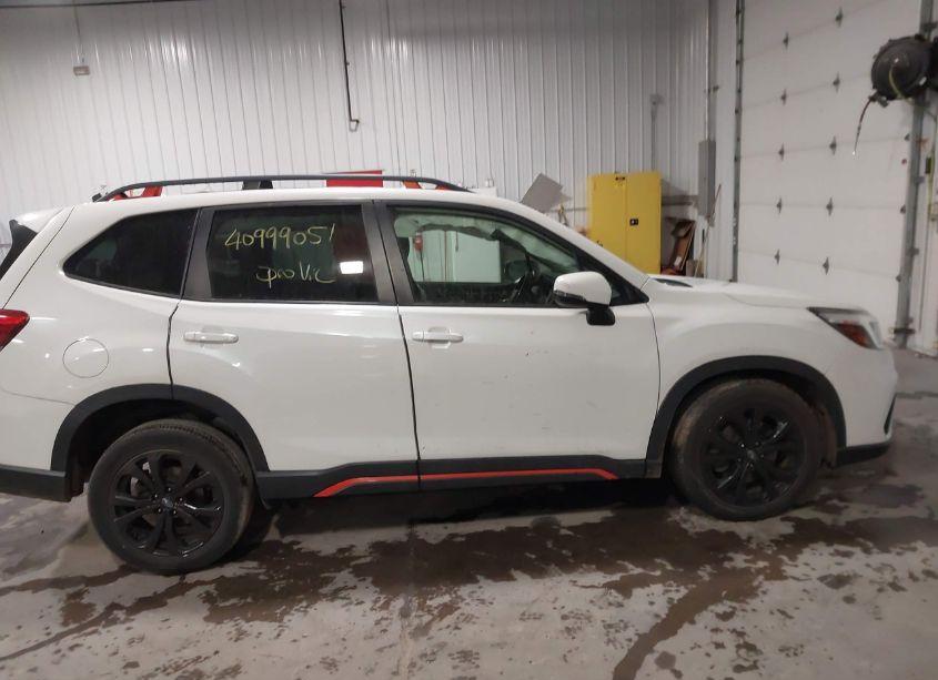 Photo 13 of 2019 Subaru Forester SPORT (VIN JF2SKAPC0KH403622)