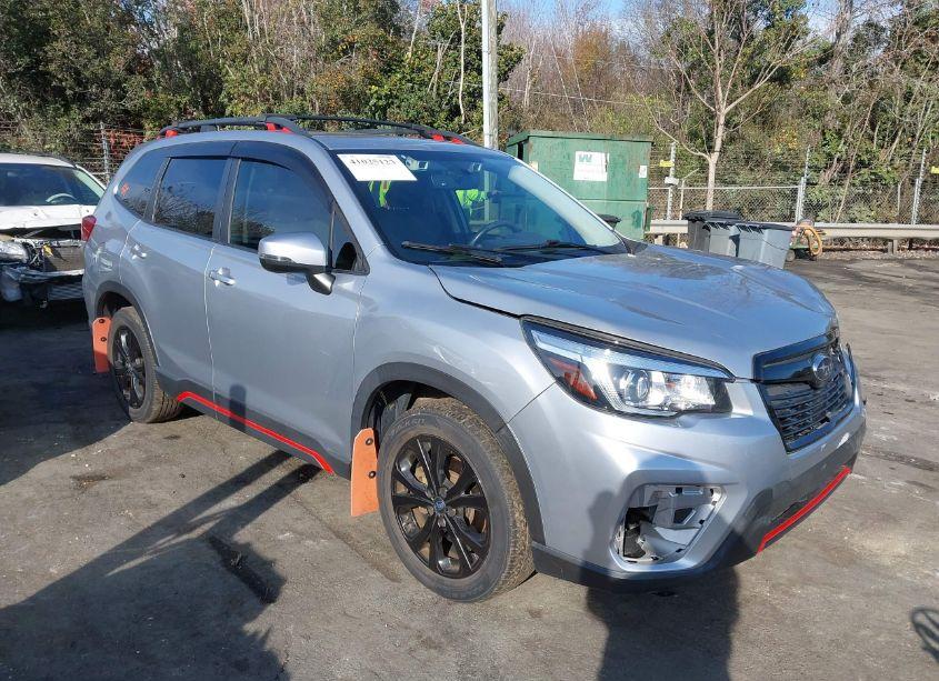 2019 Subaru Forester SPORT (VIN JF2SKAPC0KH430013) main photo