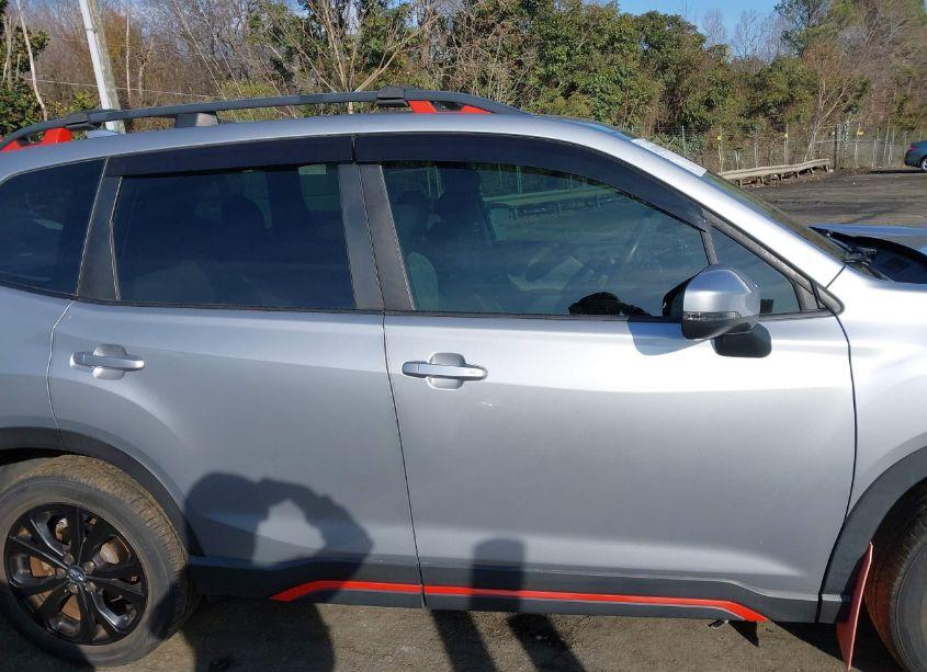 Photo 13 of 2019 Subaru Forester SPORT (VIN JF2SKAPC0KH430013)