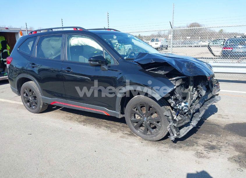 2019 Subaru Forester SPORT (VIN JF2SKAPC0KH509830) main photo