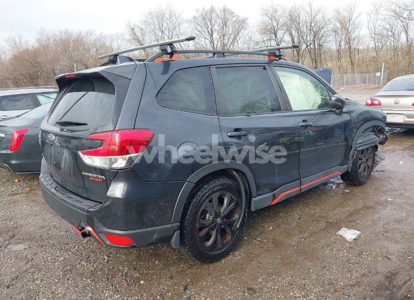 Photo 4 of 2019 Subaru Forester SPORT (VIN JF2SKAPC0KH525025)