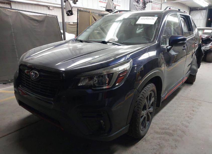 Photo 2 of 2019 Subaru Forester SPORT (VIN JF2SKAPC0KH552824)