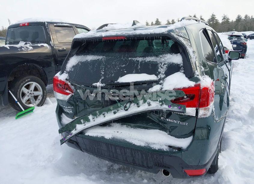 Photo 6 of 2023 Subaru Forester LIMITED (VIN JF2SKAPC1PH544089)