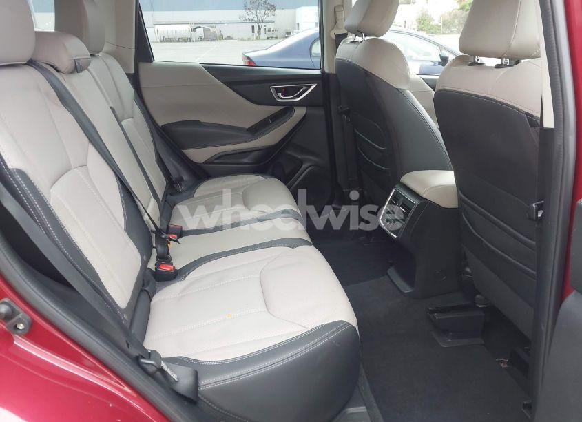 Photo 8 of 2022 Subaru Forester LIMITED (VIN JF2SKAPC2NH477502)