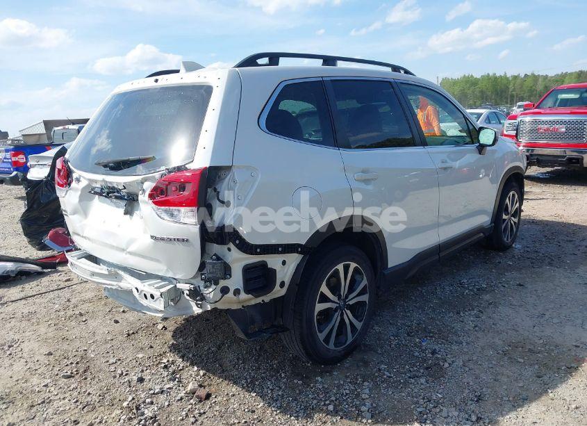 Photo 4 of 2022 Subaru Forester LIMITED (VIN JF2SKAPC3NH435825)