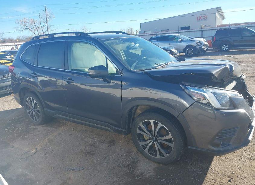 Photo 13 of 2022 Subaru Forester LIMITED (VIN JF2SKAPC3NH500835)