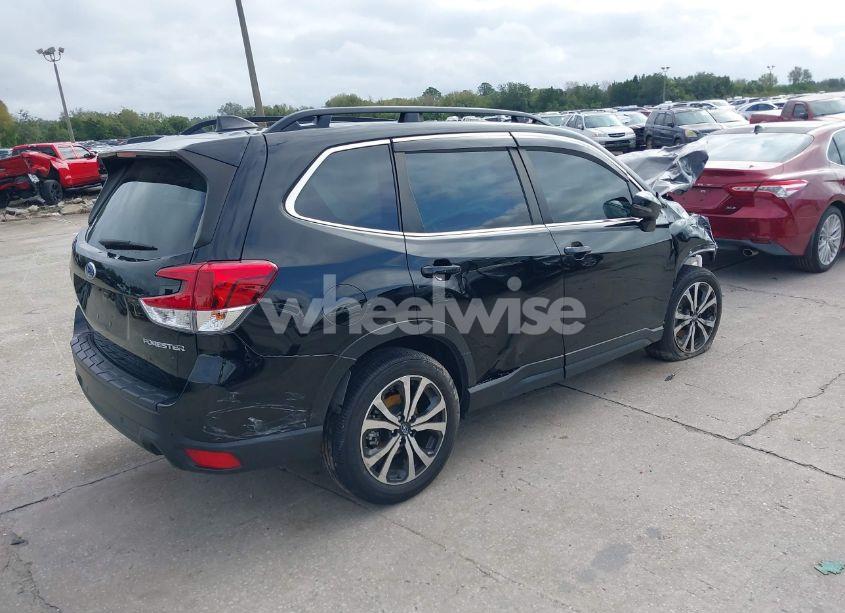 Photo 4 of 2023 Subaru Forester LIMITED (VIN JF2SKAPC3PH461103)