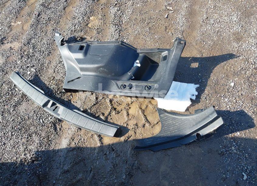 Photo 12 of 2019 Subaru Forester SPORT (VIN JF2SKAPC4KH542264)